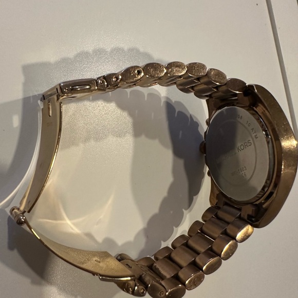 Michael Kors Watch - Rose Gold - Picture 3 of 4